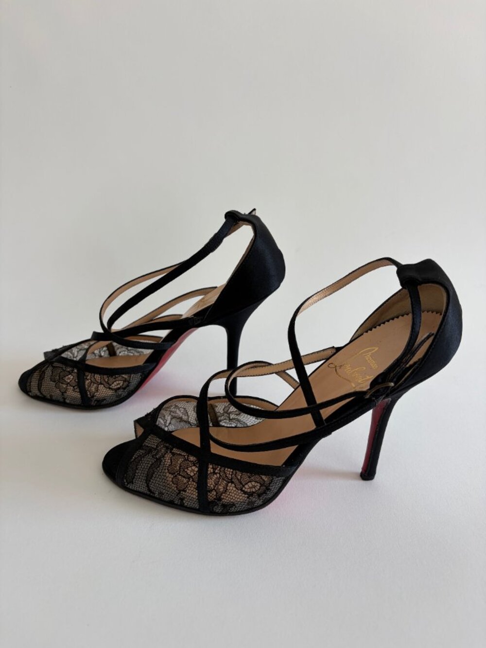 CHRISTIAN LOUBOUTIN VANITARITA LACE PEEP TOE HEEL - Picture 4 of 8